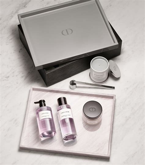 le berre vevaud dior|La Collection Privée Christian Dior x Le Berre Vevaud Set .